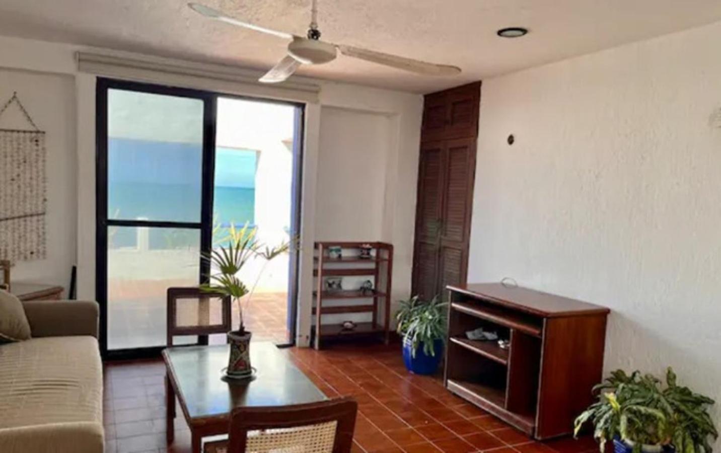 Don Lalo, Family Villa With Sandy Beach At Your Feet. Progreso  Kültér fotó