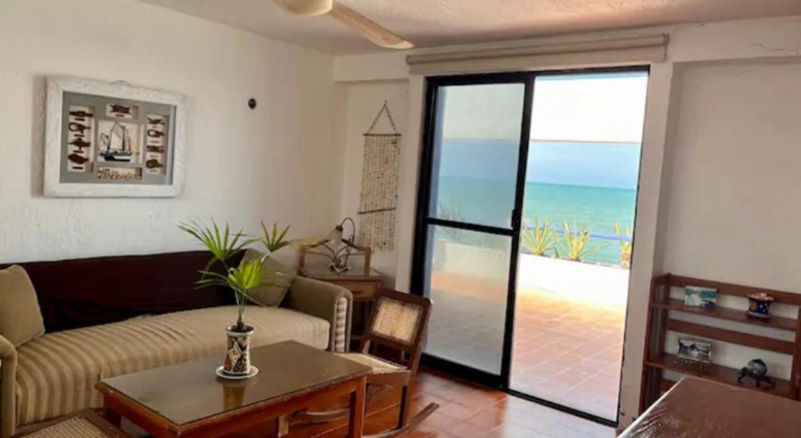 Don Lalo, Family Villa With Sandy Beach At Your Feet. Progreso  Kültér fotó
