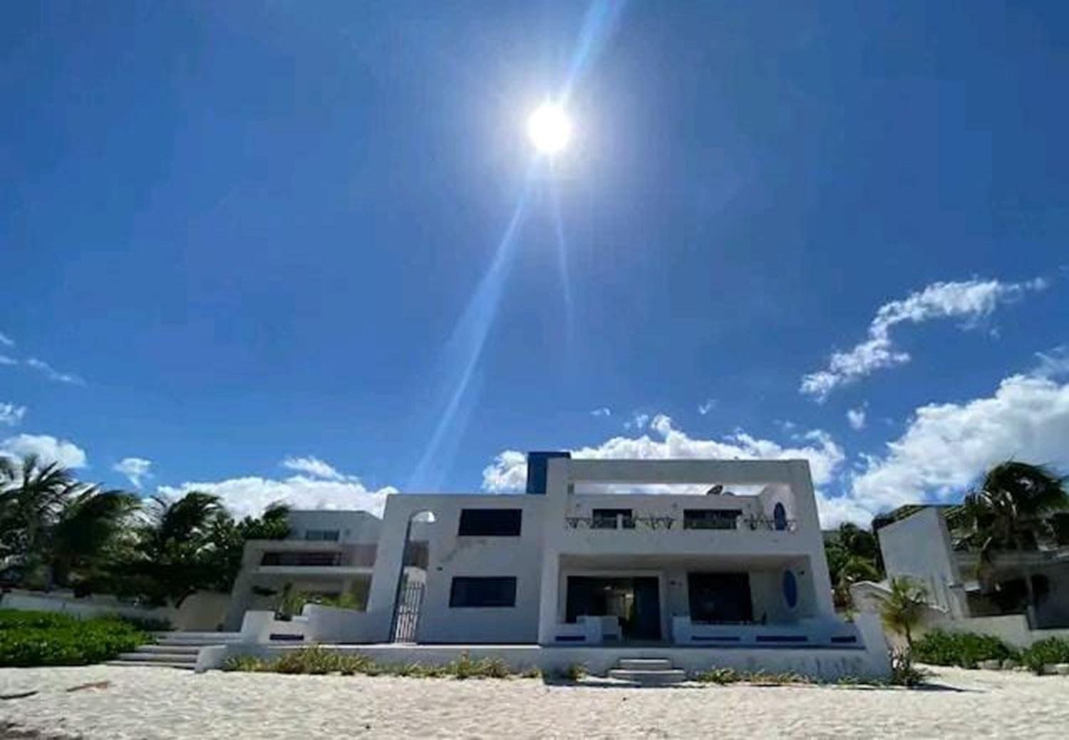 Don Lalo, Family Villa With Sandy Beach At Your Feet. Progreso  Kültér fotó